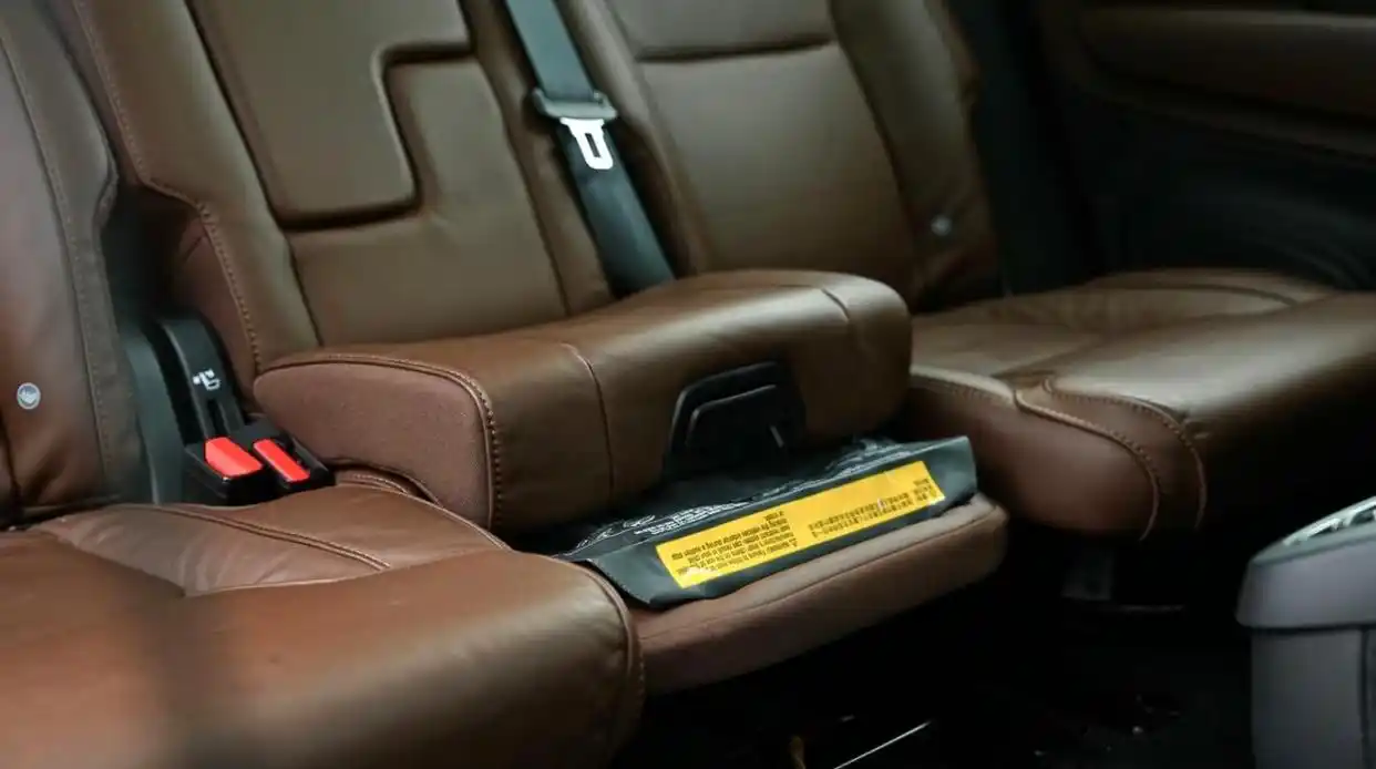沃尔沃XC90 50万预算 天花板级别车型_沃尔沃xc90价钱_沃尔沃XC90 2024款B6智雅豪华版 安全配置