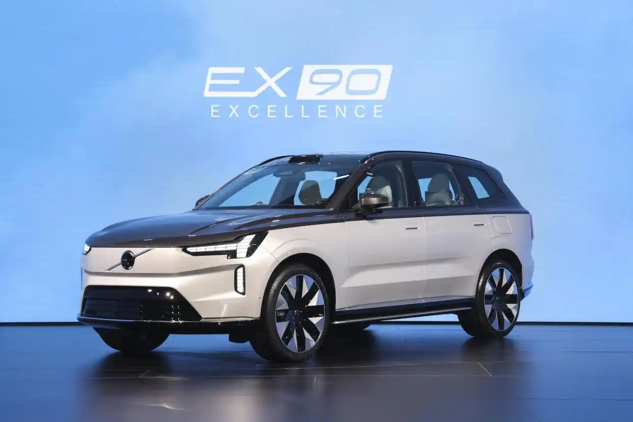 沃尔沃XC90 50万预算 天花板级别车型_沃尔沃xc90价钱_沃尔沃XC90 2024款B6智雅豪华版 安全配置