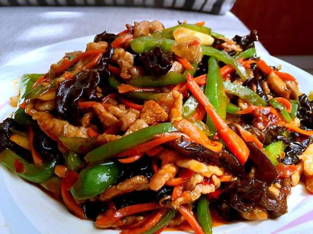 这是吃的最多的8道家常素菜，好吃还简单，让家人吃的更加健康