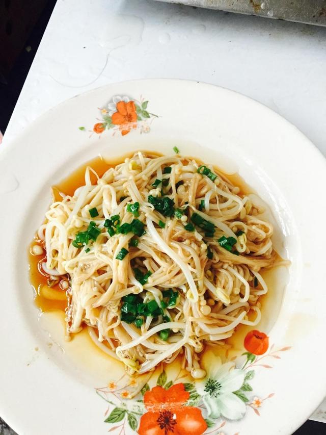 这是吃的最多的8道家常素菜，好吃还简单，让家人吃的更加健康