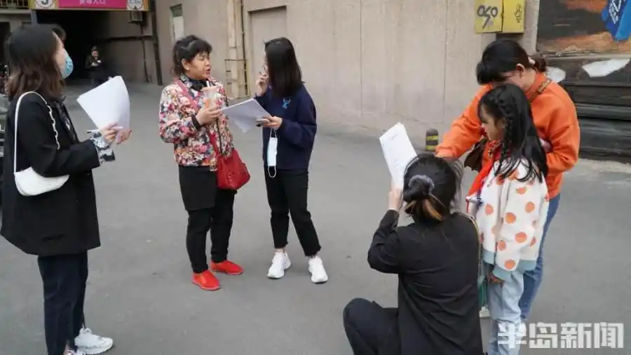 佰烧海鲜烤肉自助官网_自助餐吃回本心理_自助餐浪费押金