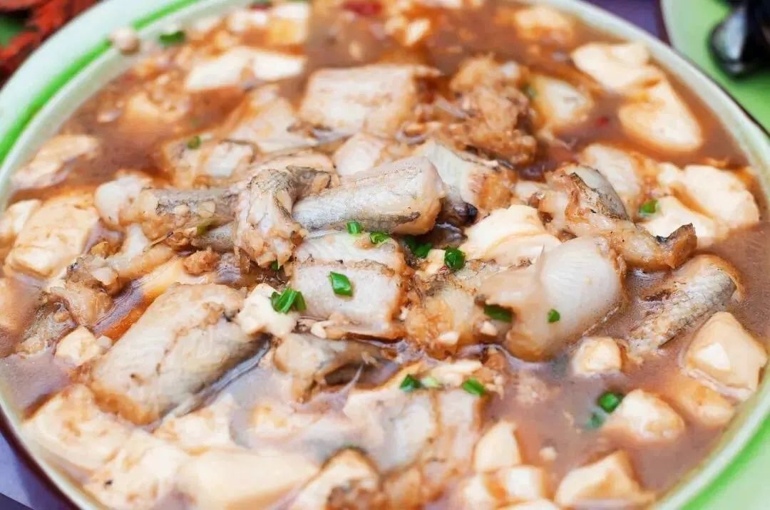 大批生猛海鲜来了!浙江又有3500多艘渔船陆续出海(图12) 宁波宁海牡蛎海鲜面象山咸呛蟹泥螺 _东海全面开渔浙江3500艘渔船出海带鱼小黄鱼鱿鱼捕捞 _象山海鲜十八