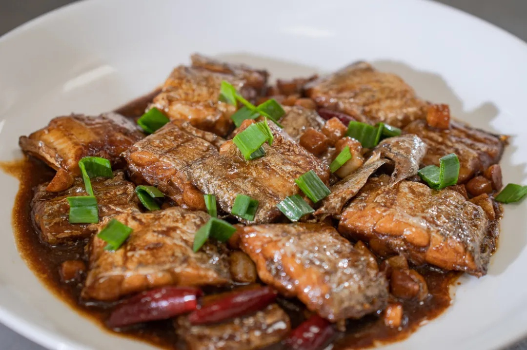 大批生猛海鲜来了!浙江又有3500多艘渔船陆续出海(图16) 宁波宁海牡蛎海鲜面象山咸呛蟹泥螺 _象山海鲜十八_东海全面开渔浙江3500艘渔船出海带鱼小黄鱼鱿鱼捕捞