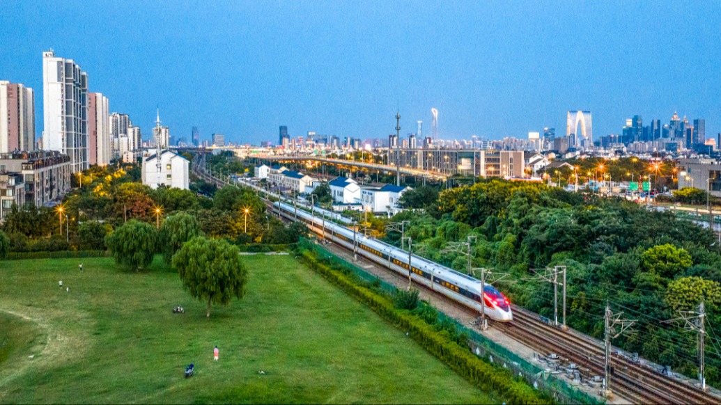 铁路12306购票攻略_铁路国庆中秋余票_铁路货运运费报价
