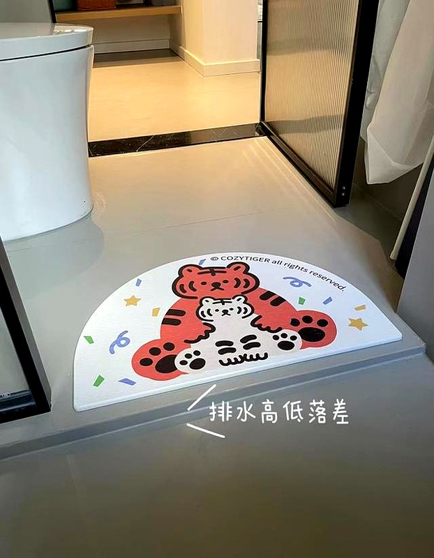 装修浴室效果图_下沉式淋浴区_壁挂马桶