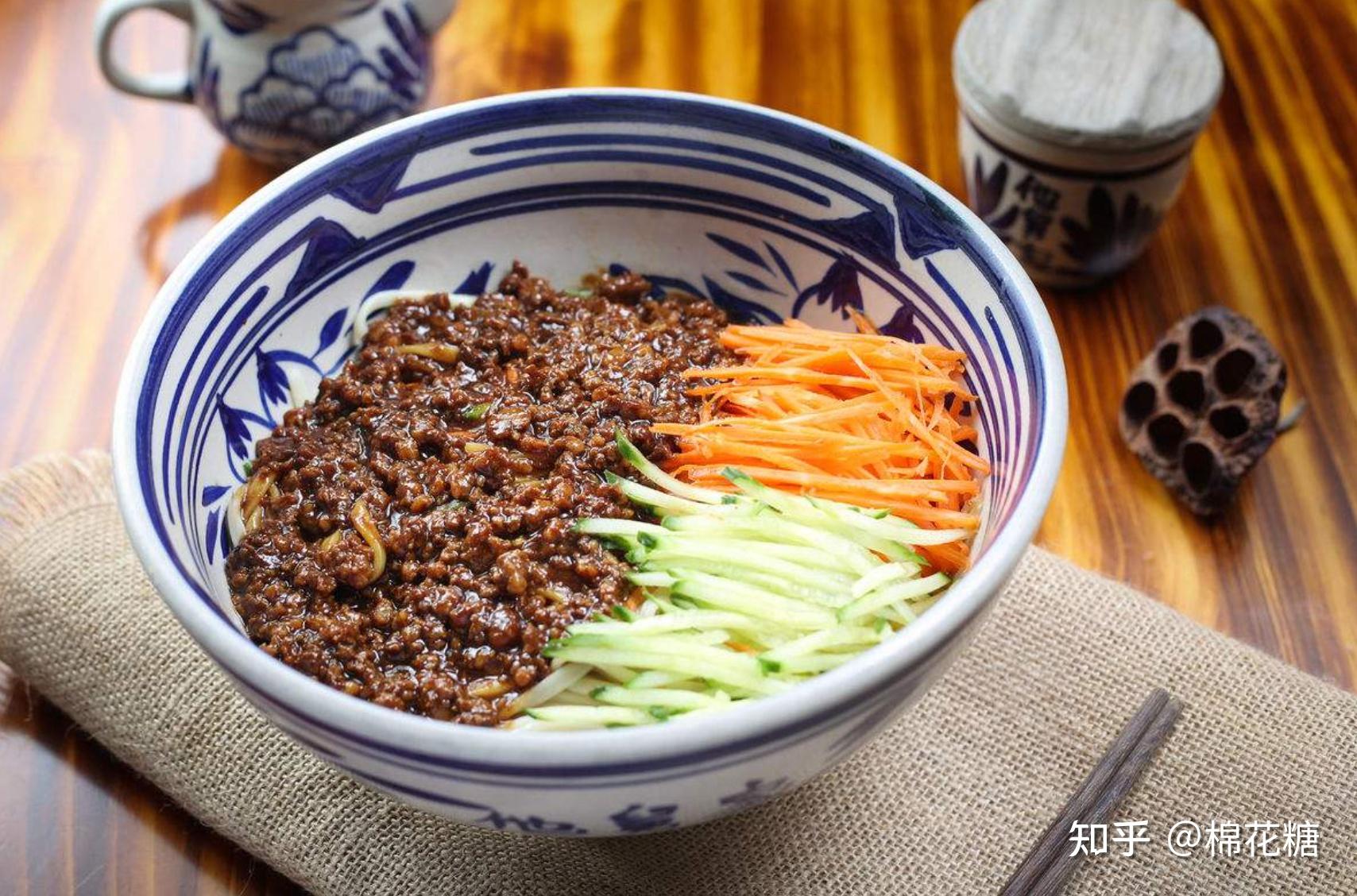 老北京炸酱面做法_北京特色小吃_小吃面食