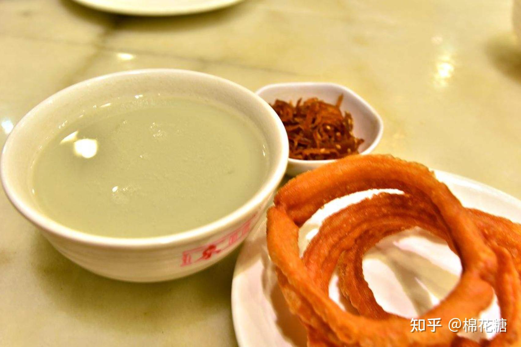 小吃面食_北京特色小吃_老北京炸酱面做法