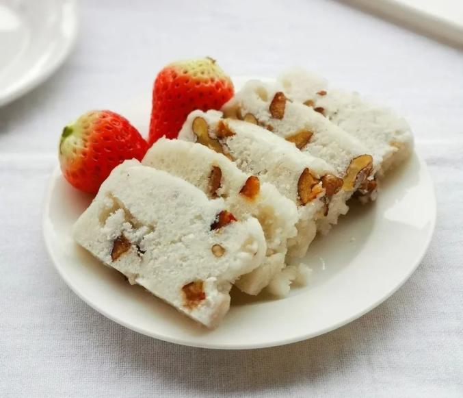 舌尖上海丨30种沪上经典小吃,你吃过几种?熟悉的味道最深入人心(图11) 上海的小吃特产有哪些_上海糕团美食_上海特色小吃