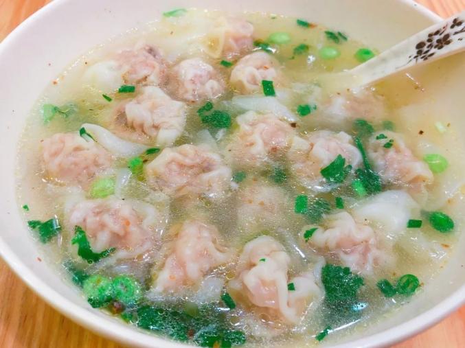 舌尖上海丨30种沪上经典小吃,你吃过几种?熟悉的味道最深入人心(图17) 上海特色小吃_上海糕团美食_上海的小吃特产有哪些