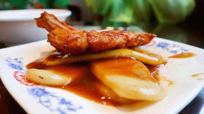 舌尖上海丨30种沪上经典小吃,你吃过几种?熟悉的味道最深入人心(图18) 上海特色小吃_上海糕团美食_上海的小吃特产有哪些