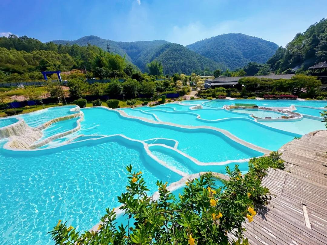 2025北部湾开海节活动攻略_海滩烧烤活动方案_防城港北海钦州开海节盛况