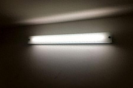 日光灯安装注意事项详解_日光灯安装步骤_2d荧光灯镇流器安装