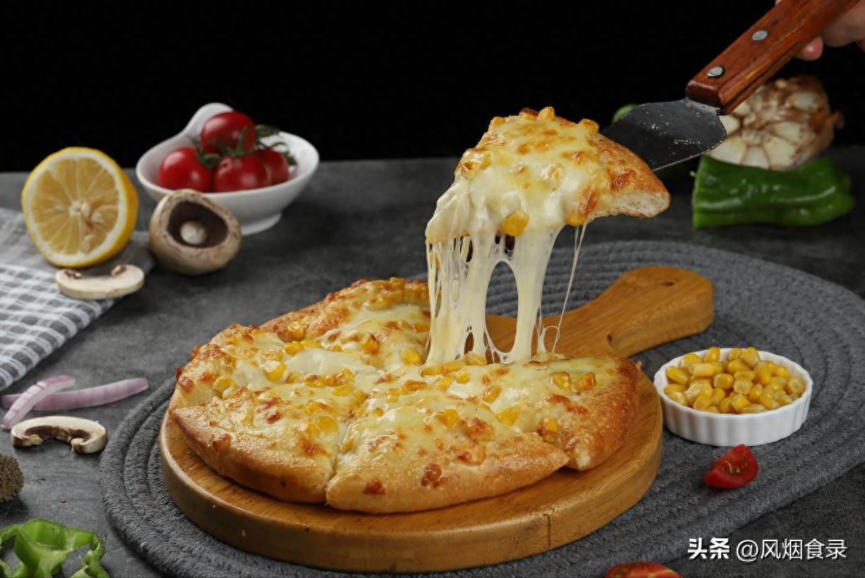 必胜客四合一披萨薄脆_美式披萨饼底特点_意式披萨历史起源