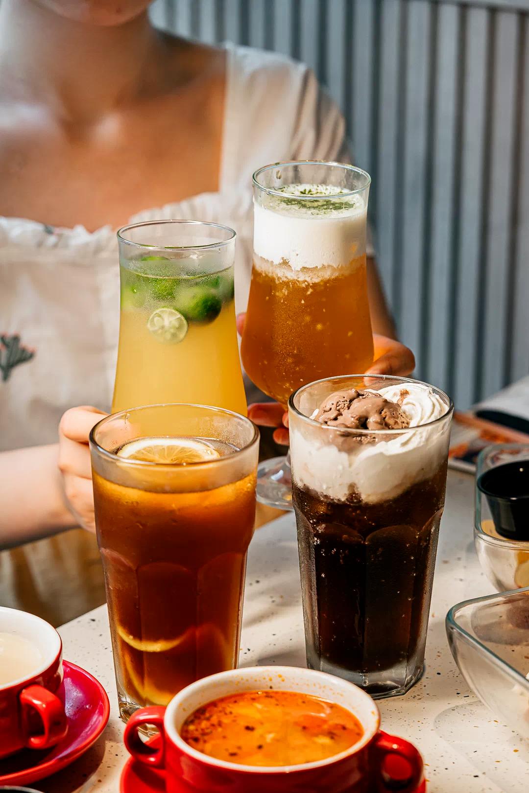 必胜客四合一披萨薄脆_必胜客自助餐美食推荐_必胜客自助餐158元 值不值