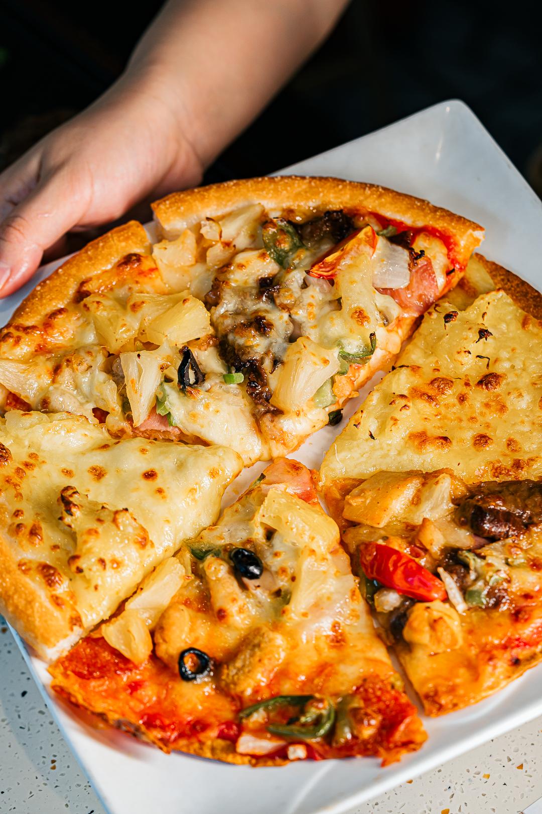 必胜客自助餐美食推荐_必胜客自助餐158元 值不值_必胜客四合一披萨薄脆