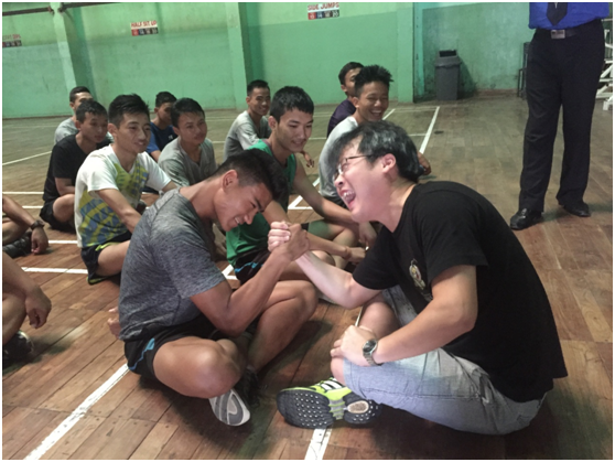 廓尔喀雇佣兵选拔训练_尼泊尔廓尔喀人征兵标准_廓尔喀 薪水