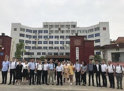 轮毂翻新车灯翻新_轮胎翻新行业辩护_河南鹿邑轮毂翻新案