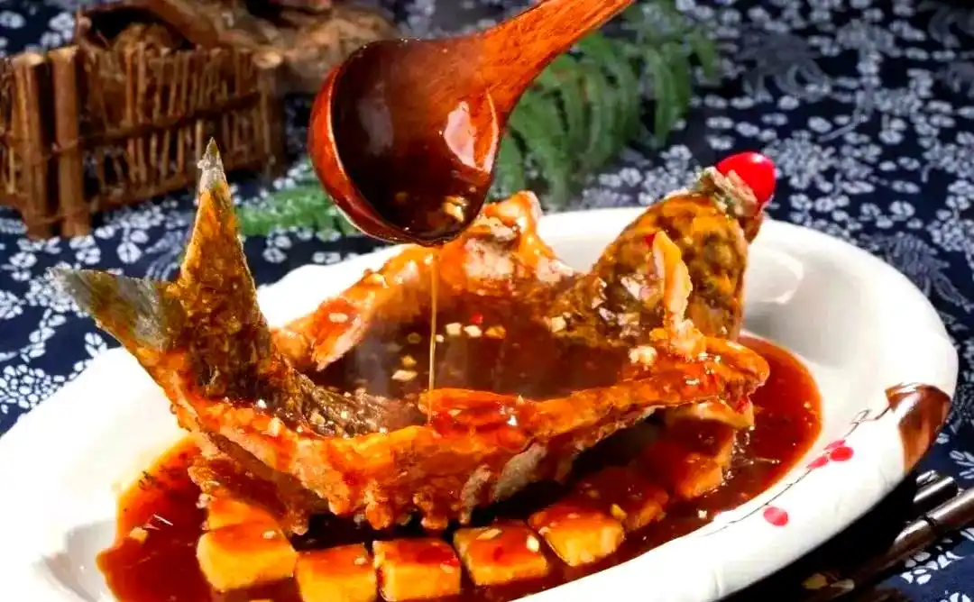 重庆磁器口美食照片_歌乐山辣子鸡特色介绍_沙坪坝美食攻略