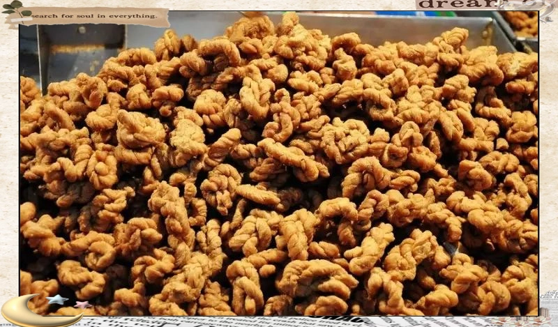 磁器口古镇的文化与美食之旅(图4) 磁器口古镇历史文化_磁器口古镇茶馆文化_重庆磁器口美食照片