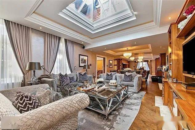 英国乡村房产降价分析_英郡雷丁真实价格暴跌_英国最大降价幅度房产