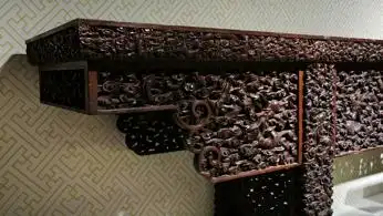 紫檀木花梨木酸枝木楠木鸡翅木瘿木铁梨木材质特点_中国古典家具木料色泽刀工漆艺装饰纹样_中国传统家具工艺