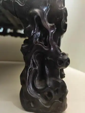 中国古典家具木料色泽刀工漆艺装饰纹样_紫檀木花梨木酸枝木楠木鸡翅木瘿木铁梨木材质特点_中国传统家具工艺