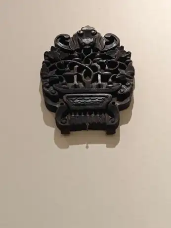 紫檀木花梨木酸枝木楠木鸡翅木瘿木铁梨木材质特点_中国传统家具工艺_中国古典家具木料色泽刀工漆艺装饰纹样