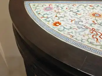 中国传统家具工艺_紫檀木花梨木酸枝木楠木鸡翅木瘿木铁梨木材质特点_中国古典家具木料色泽刀工漆艺装饰纹样