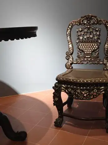 中国传统家具工艺_紫檀木花梨木酸枝木楠木鸡翅木瘿木铁梨木材质特点_中国古典家具木料色泽刀工漆艺装饰纹样