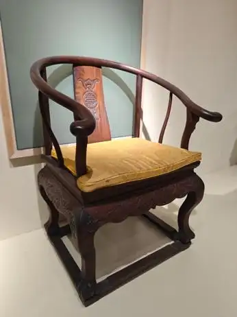 中国传统家具工艺_紫檀木花梨木酸枝木楠木鸡翅木瘿木铁梨木材质特点_中国古典家具木料色泽刀工漆艺装饰纹样