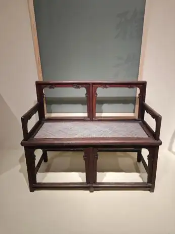 中国传统家具工艺_中国古典家具木料色泽刀工漆艺装饰纹样_紫檀木花梨木酸枝木楠木鸡翅木瘿木铁梨木材质特点