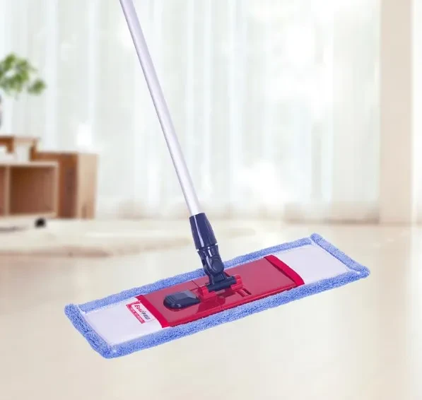 旋转拖把杆坏修理图解_平板拖把使用方法_平板拖把安装教程