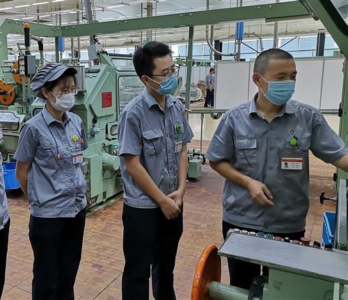 济南卷烟厂尉泽民维修团队_卷烟厂制丝车间设备全员维修管理的_山东中烟卷烟厂技术能手