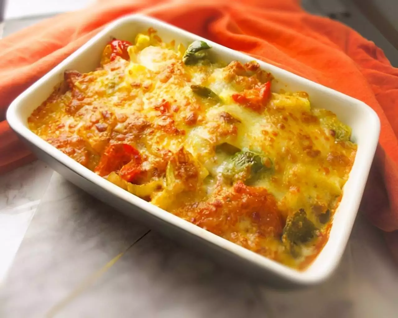 白萝卜咖喱汤做法_平菇炒肉食材_红萝卜小番茄炖汤食谱