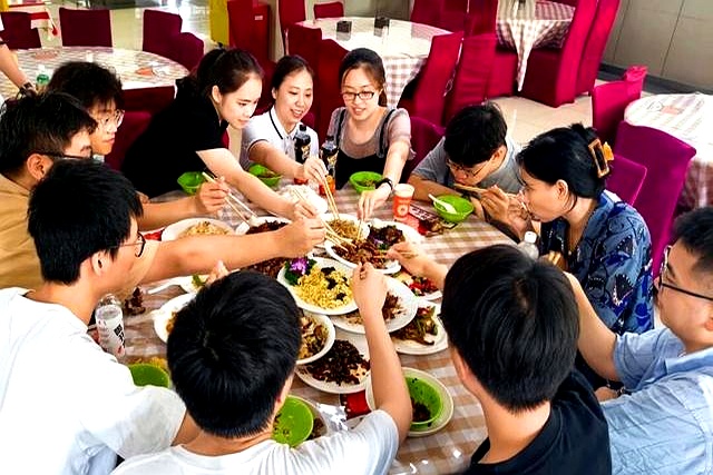 低糖月饼学生食堂_深夜食堂关东煮_吃货大食堂配方