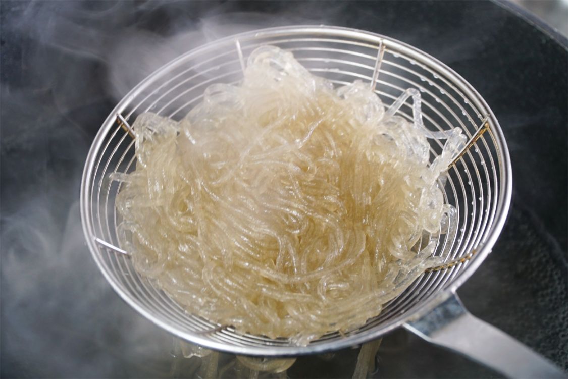 立春咬春炒合菜做法_春饼 菜_立春传统食物合菜制作方法