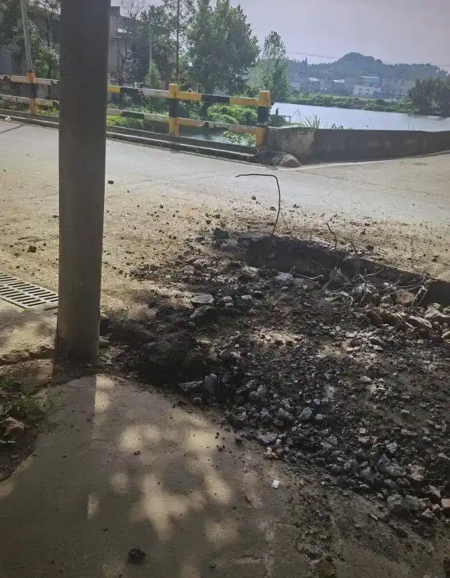 江西多地问题获政府积极回应,民生改善显著(图9) 南昌自来水抢修电话_赣问节目问题解决情况_江西多地区问题处理进展