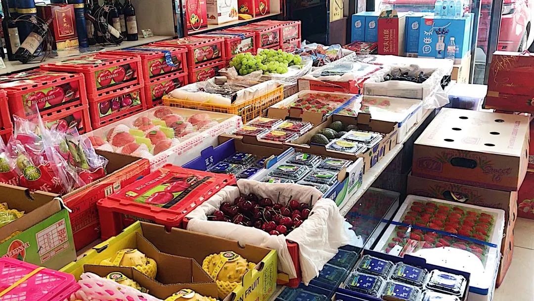 北京哪买海鲜便宜_北京新发地市场精品水果交易区_北京合美渔都批发中心