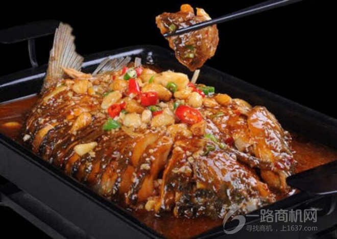 重庆万州烤鱼加盟电话_万州烤鱼特色配方 手工打料 消费者口碑_万州烤鱼加盟店生意好 发展稳定适合创业