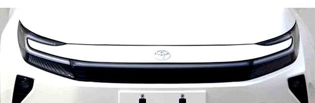 卡罗拉降价5万是真的吗_卡罗拉2.0L空间升级分析_2.0L卡罗拉油耗对比