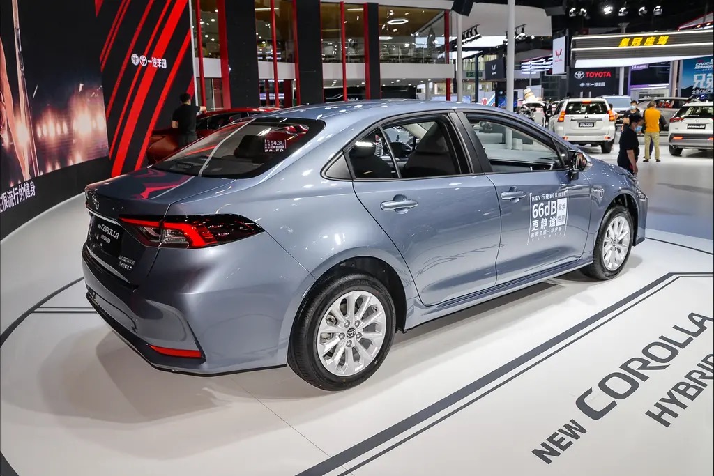 丰田卡罗拉销量最好的配置_卡罗拉安全配置高吗_卡罗拉降价5万是真的吗