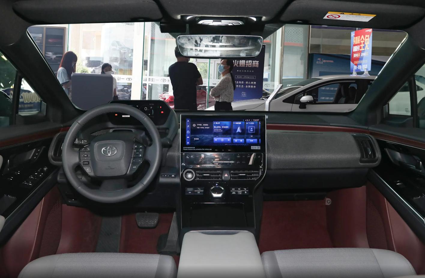 丰田bZ4X优惠活动_一汽丰田bZ4X终端价格_卡罗拉降价5万是真的吗