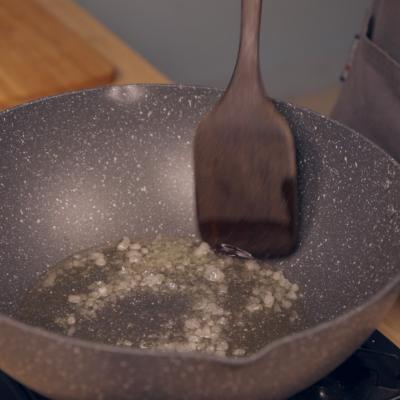 鸡腿肉焖面做法_鸡肉土豆焖面食谱_土豆豆角焖面