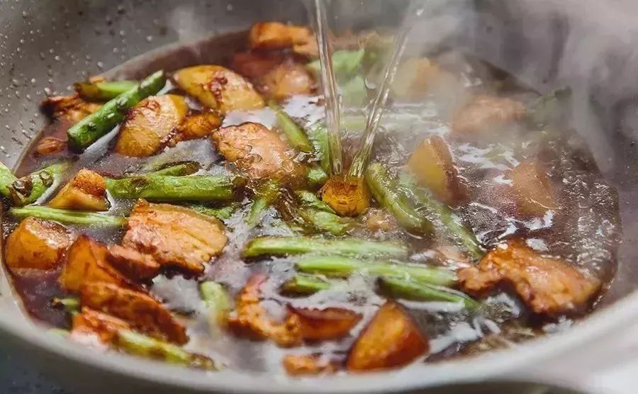 焖面做法 四季豆焖面 醋溜焖面_土豆豆角焖面