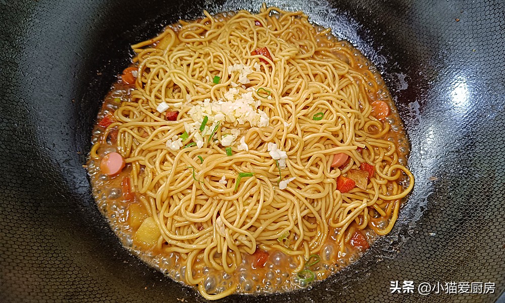 土豆豆角焖面_传统北方土豆焖面食谱_土豆焖面制作方法