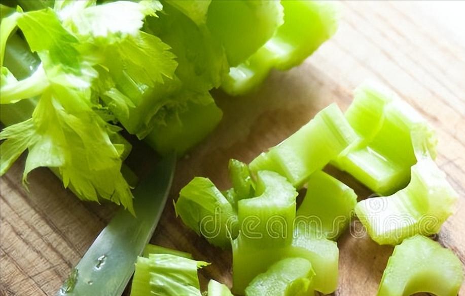 减肥低热量蔬菜_负卡路里食物推荐_减肥宵夜菜谱