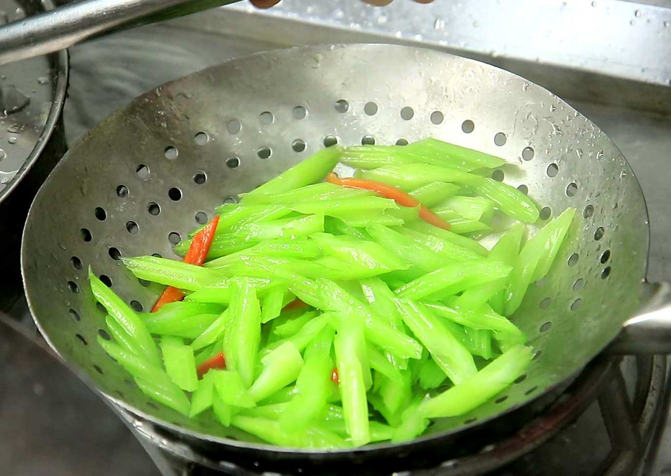 负卡路里食物推荐_减肥低热量蔬菜_减肥宵夜菜谱