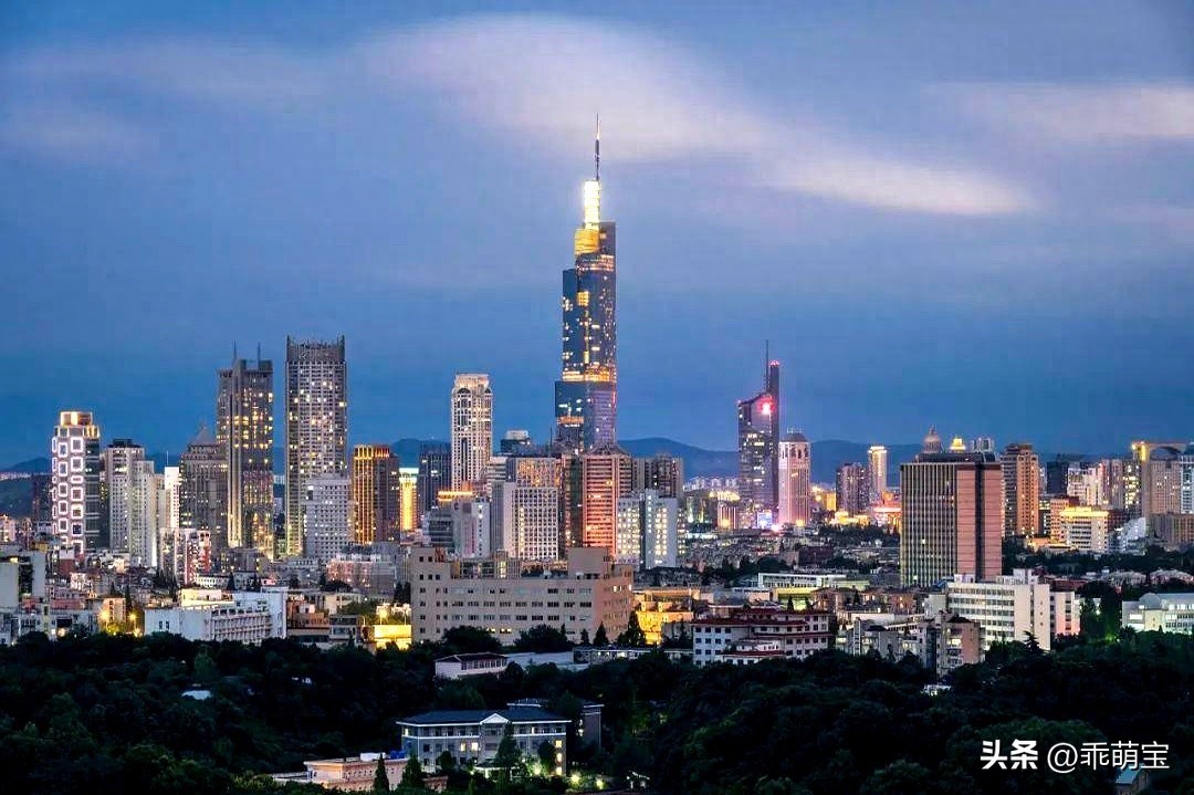 南京哪里有好吃的小吃_南京老字号美食_南京地道小馆子推荐