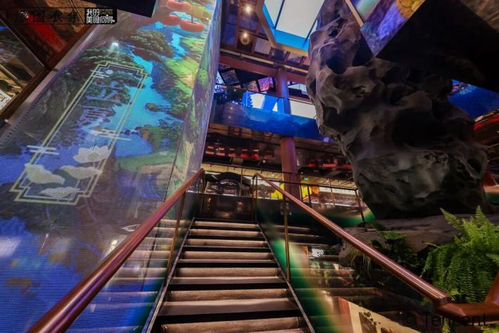 和丰楼豫园食集_东方宝泰购物广场美食_焕新东方美学小吃广场