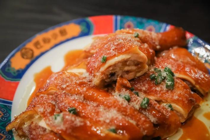 和丰楼豫园食集_焕新东方美学小吃广场_东方宝泰购物广场美食